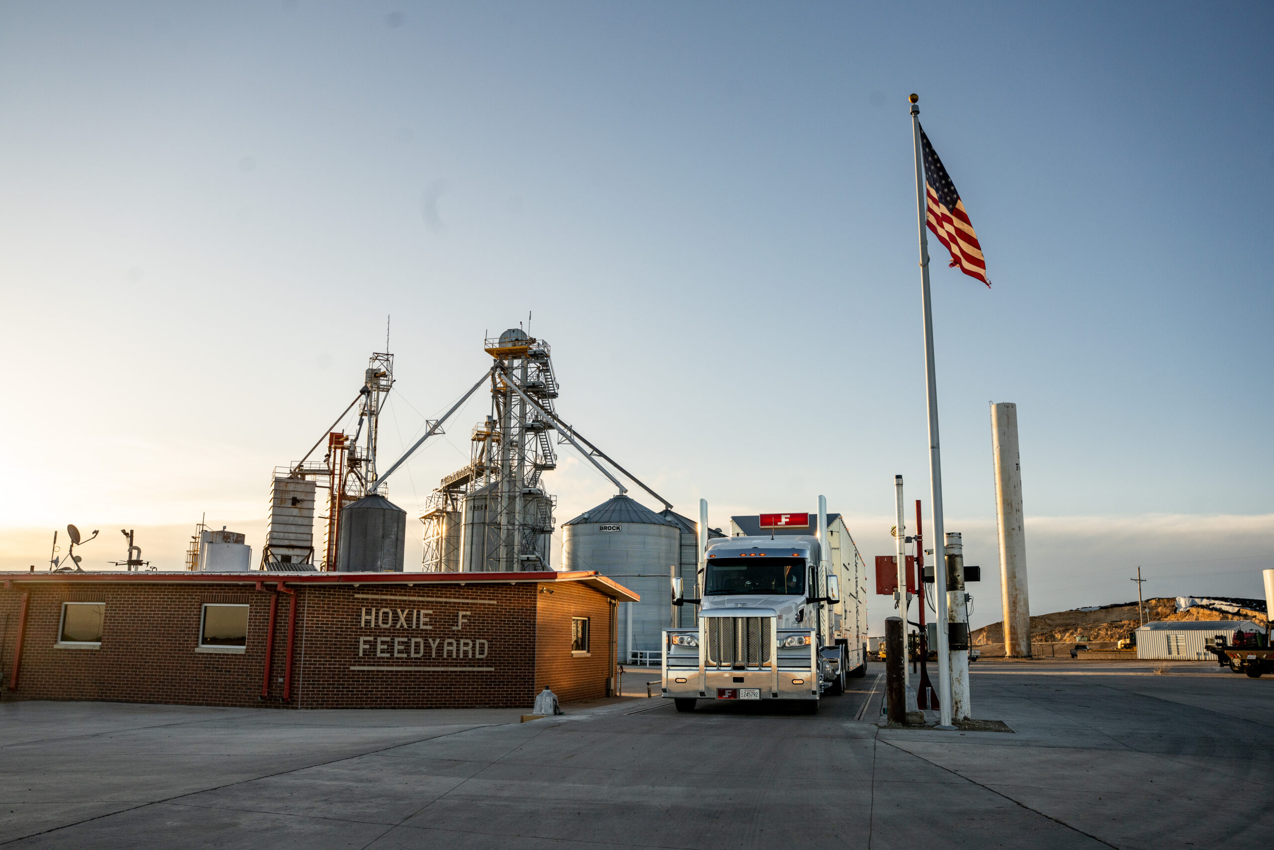 PSI New PSI Truck in front of Hoxie Feedyard